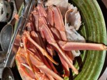 幸せオーラが出ている女性も男性もモテるように感じます。